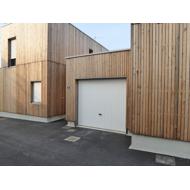 Porte basculante DL prépeinte nervures verticales 9016 2375x2000